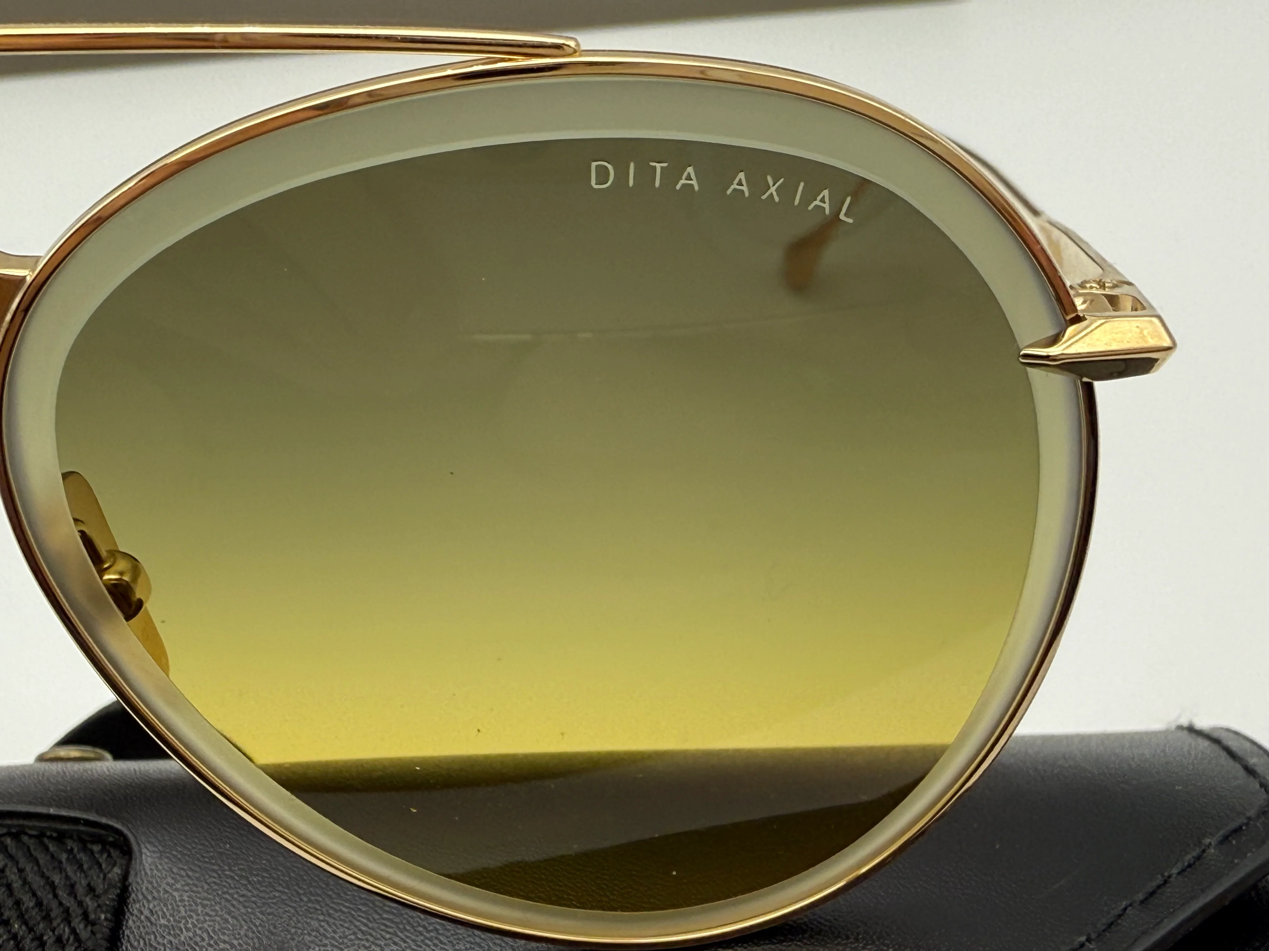 Dita Axial 57mm DTS502 DTS/502 Fashion Pilot Titanium Gold Grey Crystal/Grey Yellow Gradient NEW - Image 4
