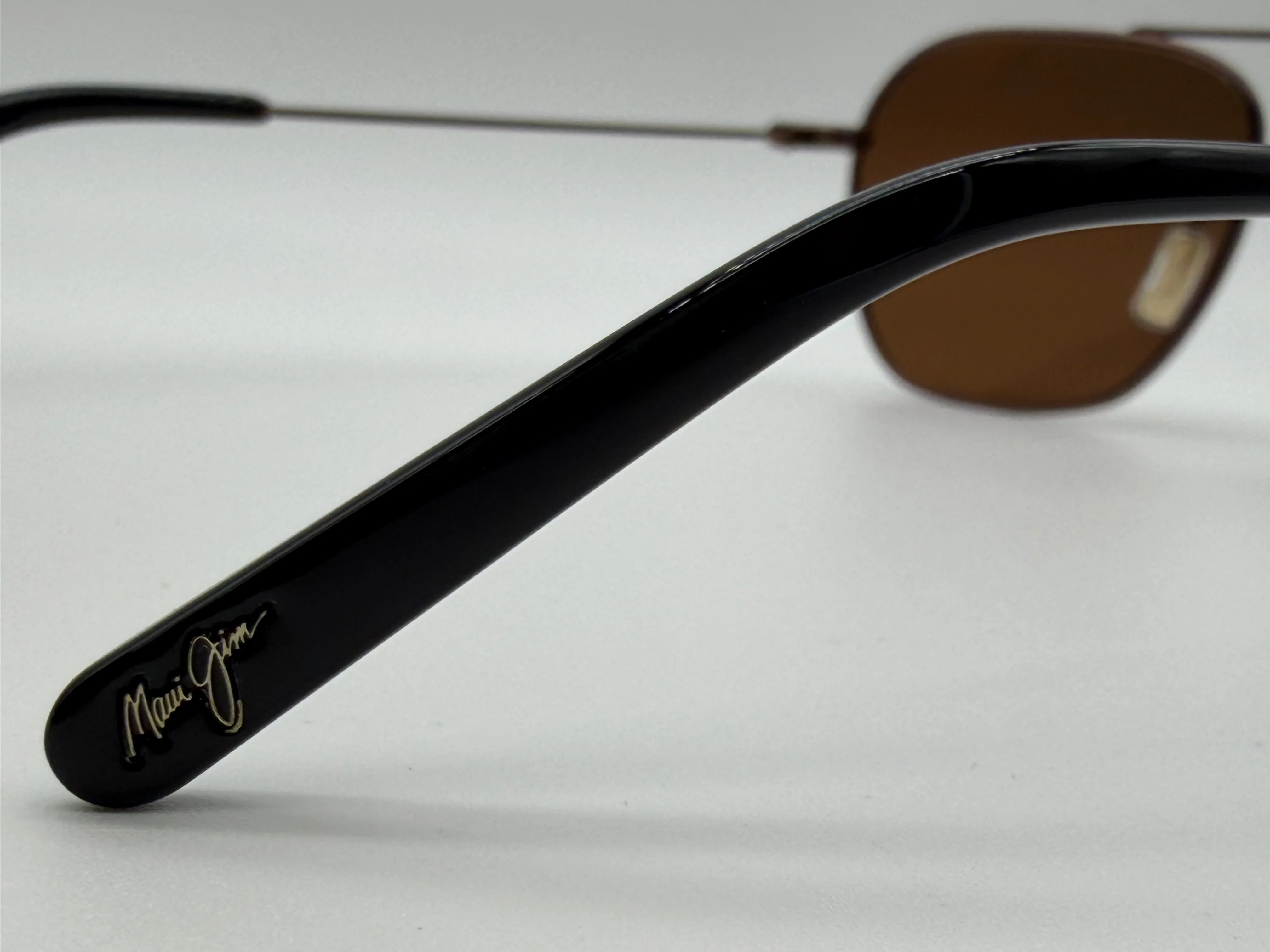 Maui Jim Mano 57mm Dark Brown / Gold Stripe HCL Bronze Polarized Sunglasses H877-01 Italy - Image 5