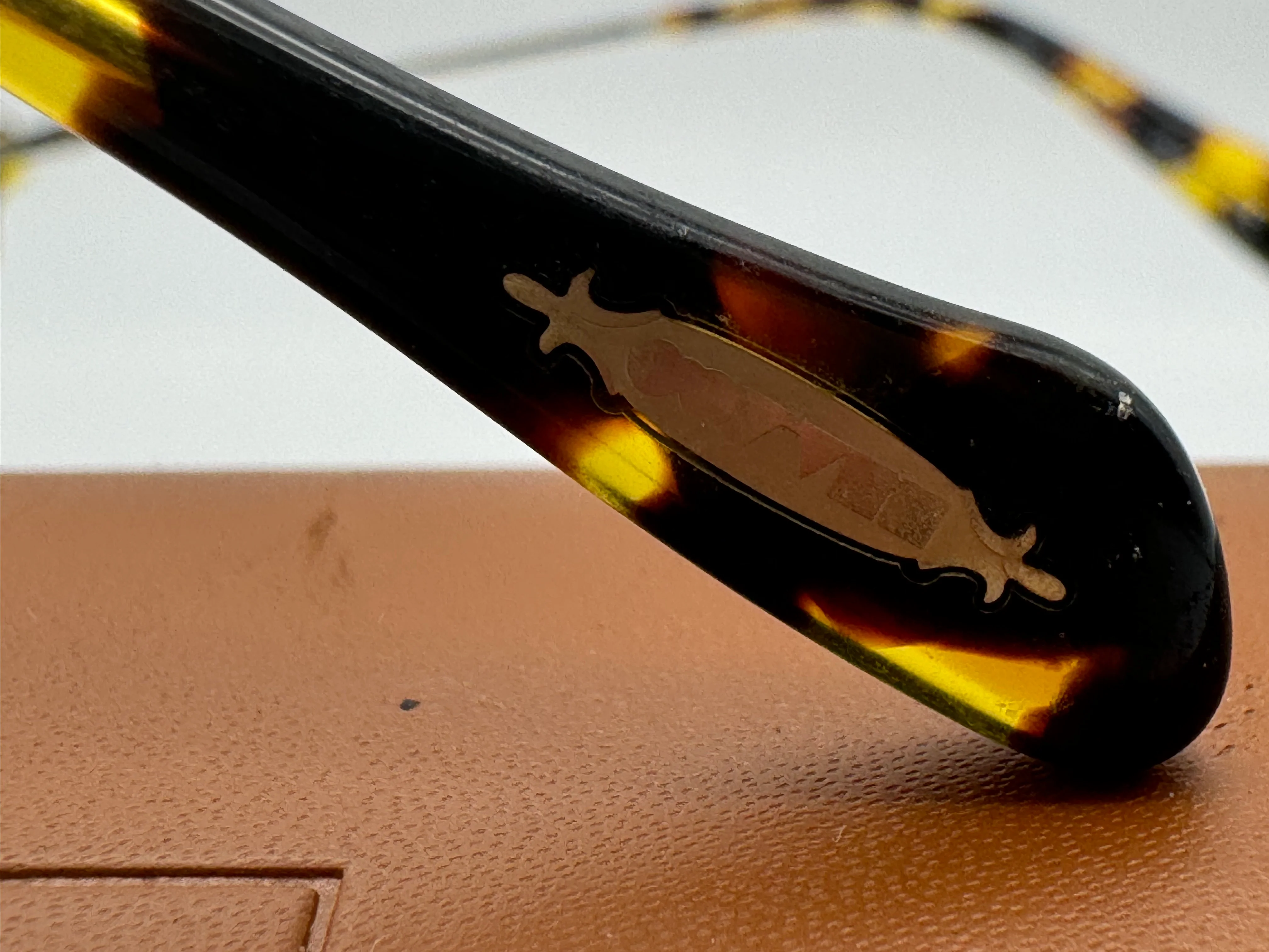 Oliver Peoples Banks Sun 49mm OV 1145 5039 / 8B Tortoise / Brown Lens Preowned - Image 11