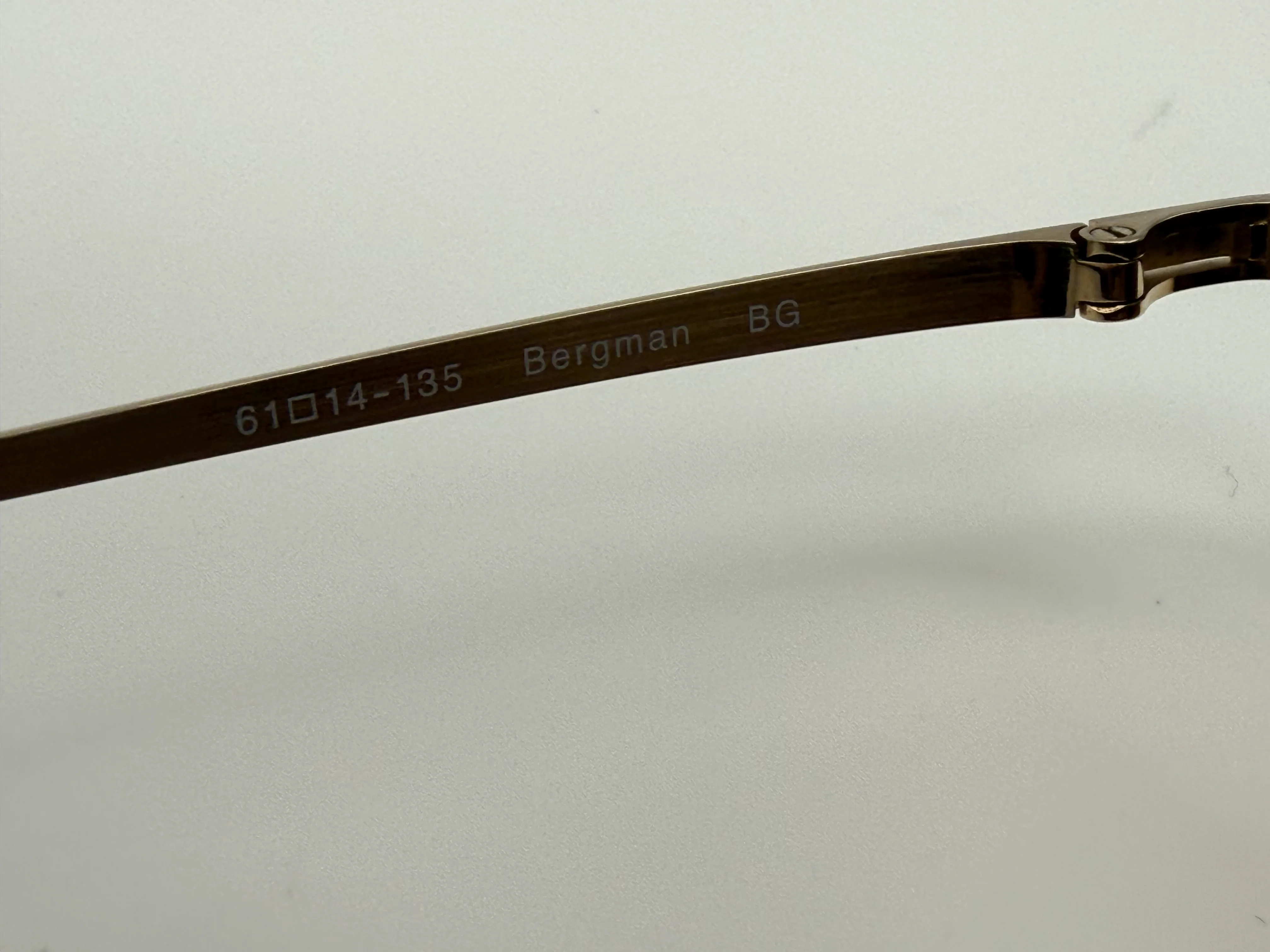 Oliver Peoples Bergman 61mm Custom Sunglasses | Brushed Gold / Peach Gold Mirror Missing Box - Image 3