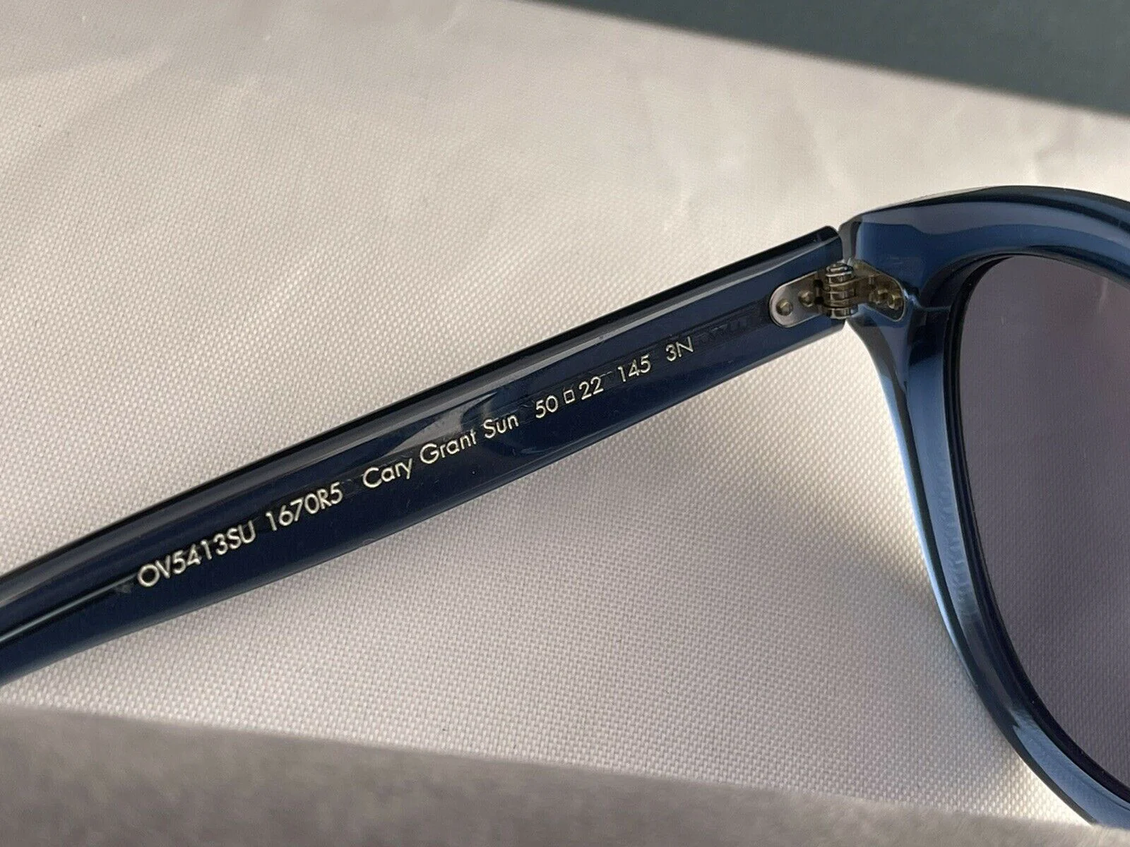 Oliver Peoples Cary Grant OV5413SU Sunglasses Blue / Carbon Gray size 50mm New - Image 7