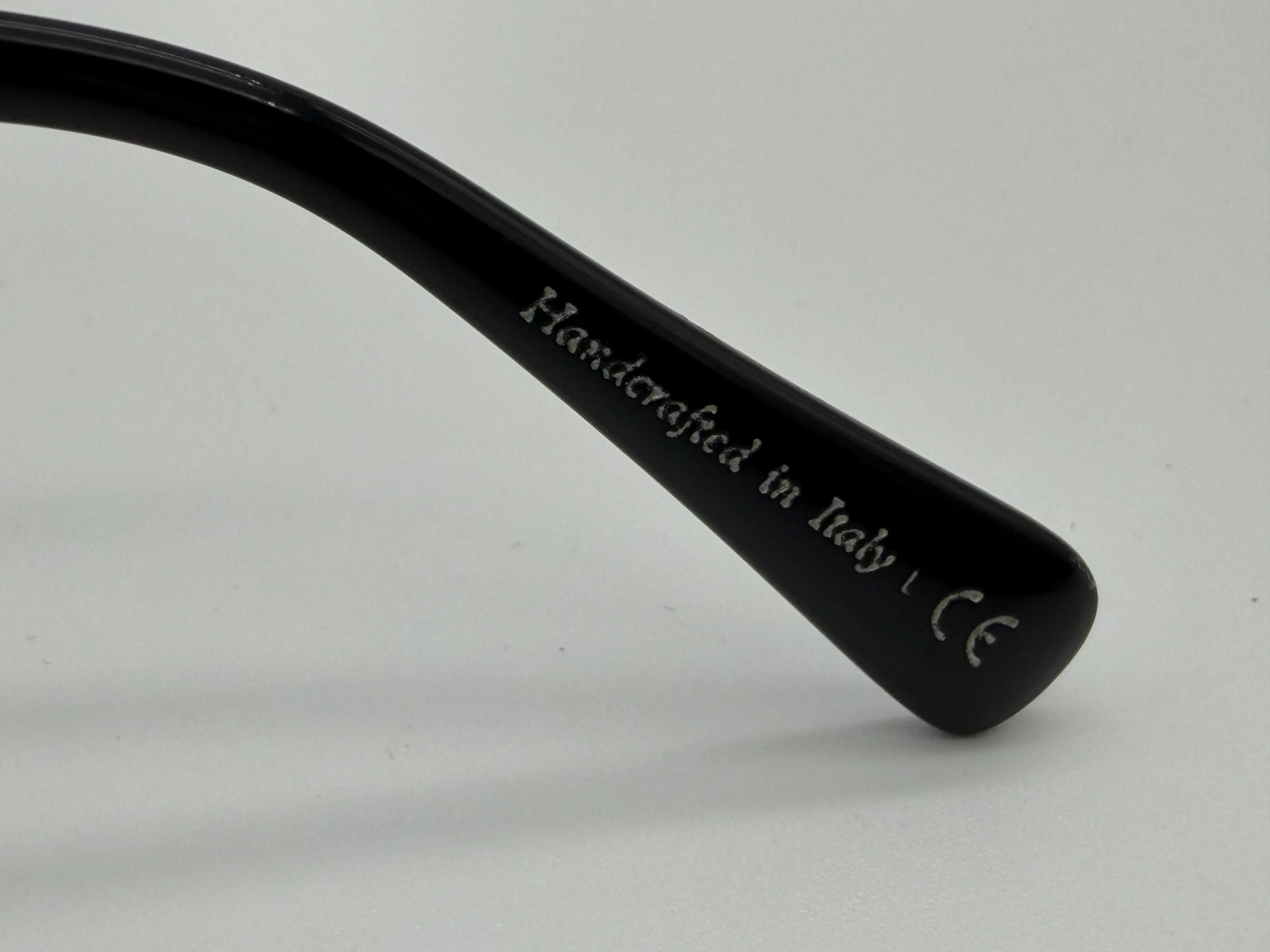 Oliver Peoples Desmon 50mm Black / 362 Gradient / Midnight Express Polarized Preowned - Image 9
