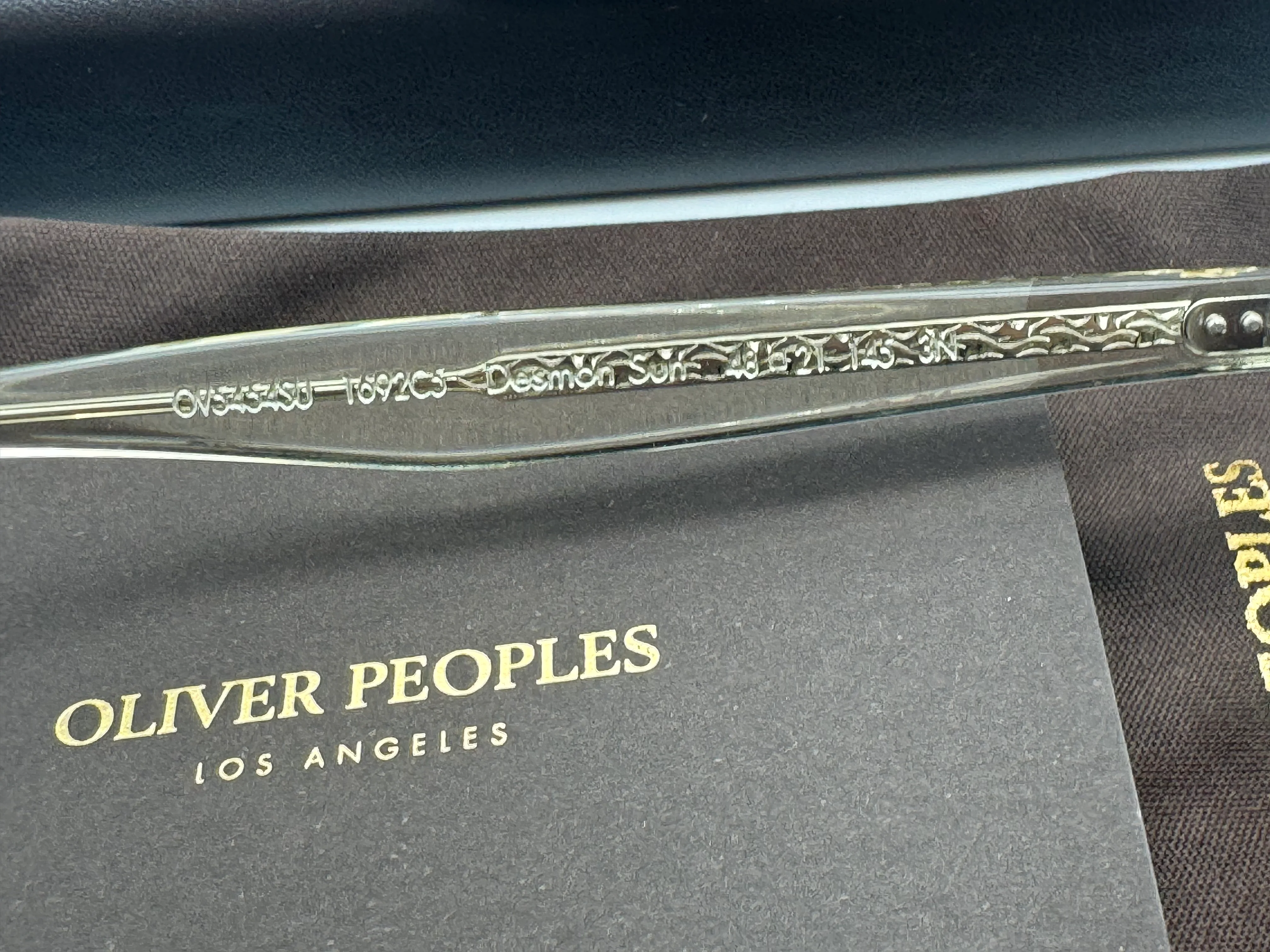 Oliver Peoples Desmon Sun 48mm Limited Edition Pale Citrine / Burgundy OV 5454 1692C5 Italy NEW - Image 10