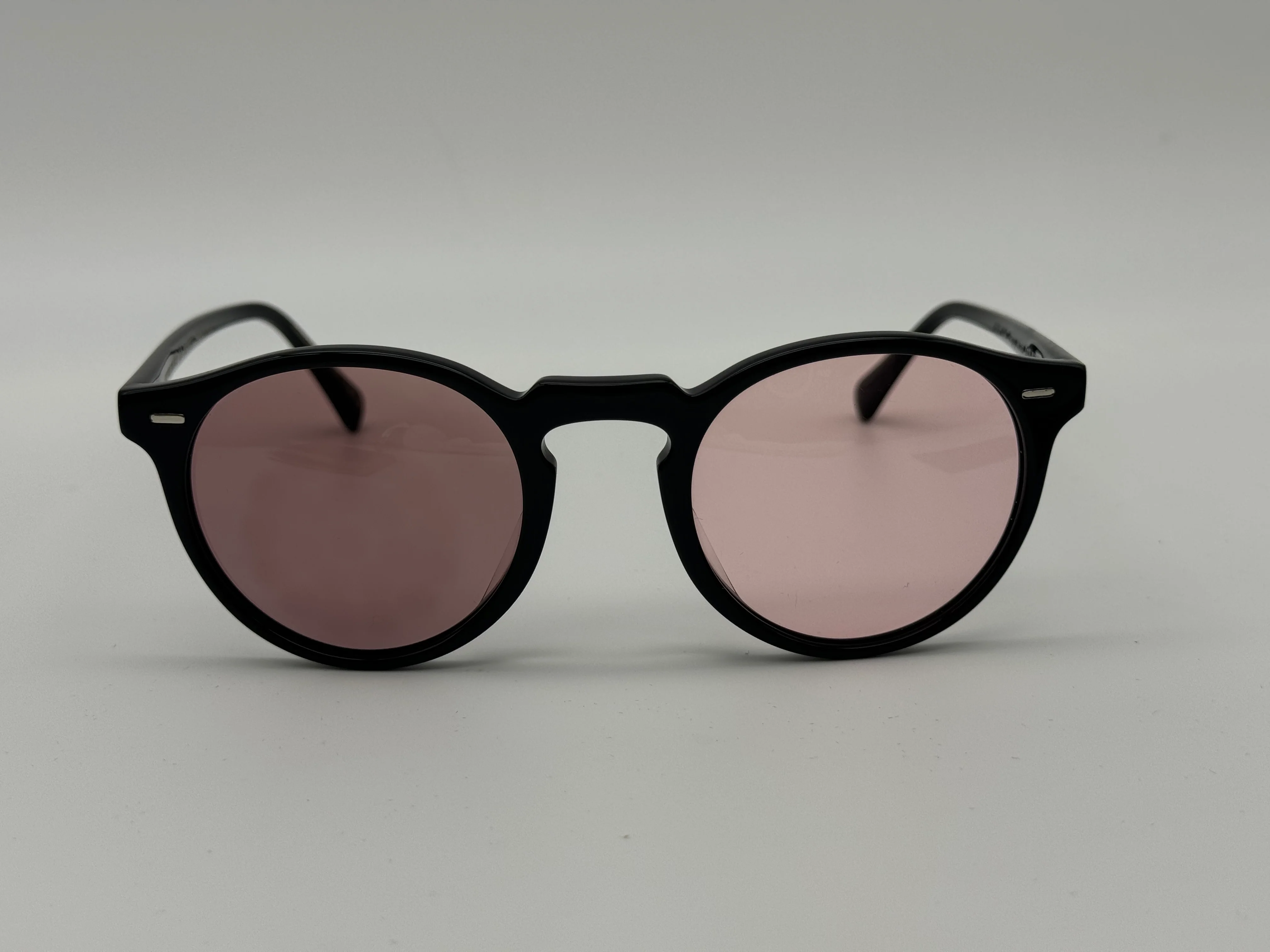 Oliver Peoples Gregory Peck 50mm Limited Edition Black / Pink Photochromic OV 5217 10054Q Italy NEW - Image 7