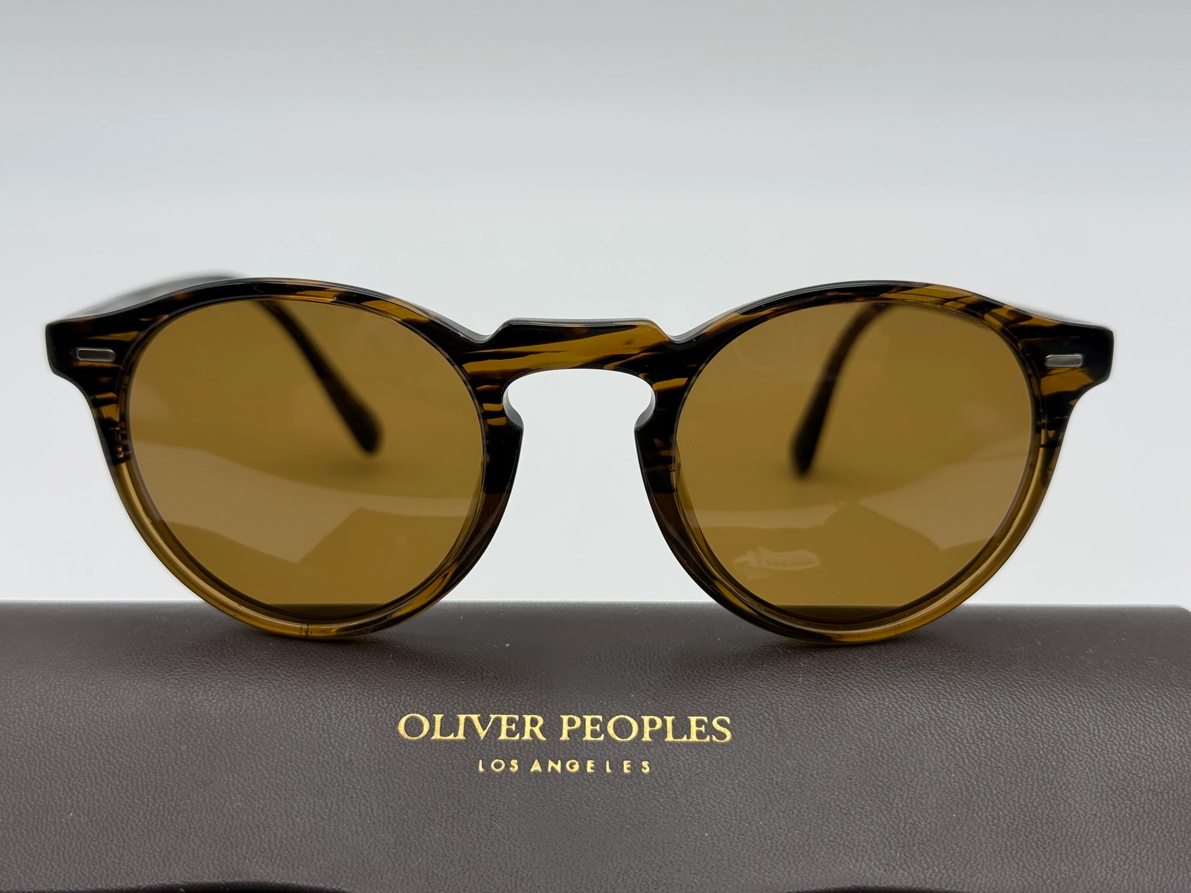 Oliver Peoples GREGORY PECK SUN 47mm Tortoise/Crystal B15 OV 5217S 100153 Tortoise Italy Preowned - Image 4