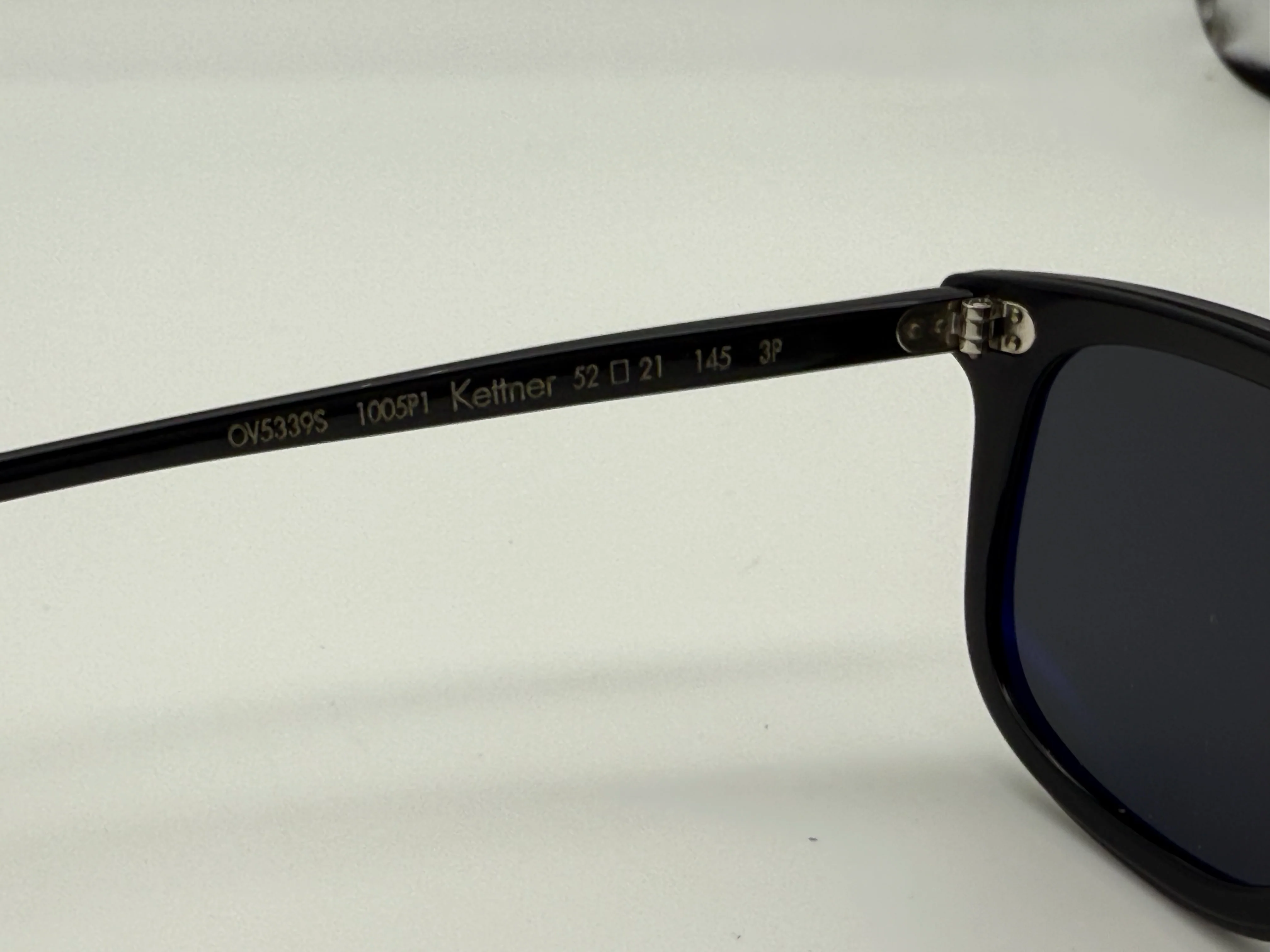 Oliver Peoples Kettner 52mm Black G 15 Polarized lens OV 5339 s 1005P1 Preowned - Image 6
