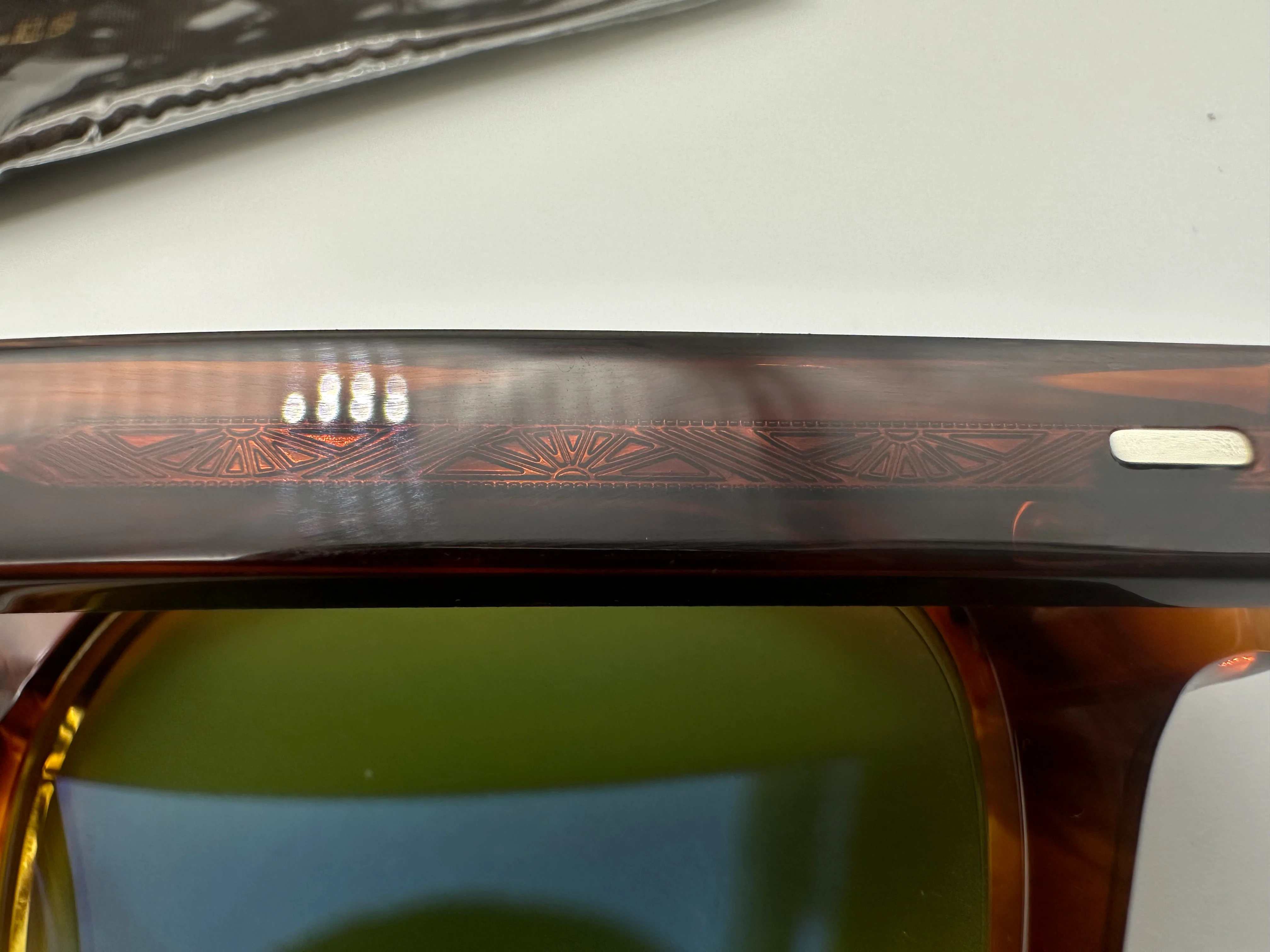 Oliver Peoples Rorke OV 5509 SU 47mm 175452 Dark Amber Gradient Green C Sunglasses Japan NEW - Image 7
