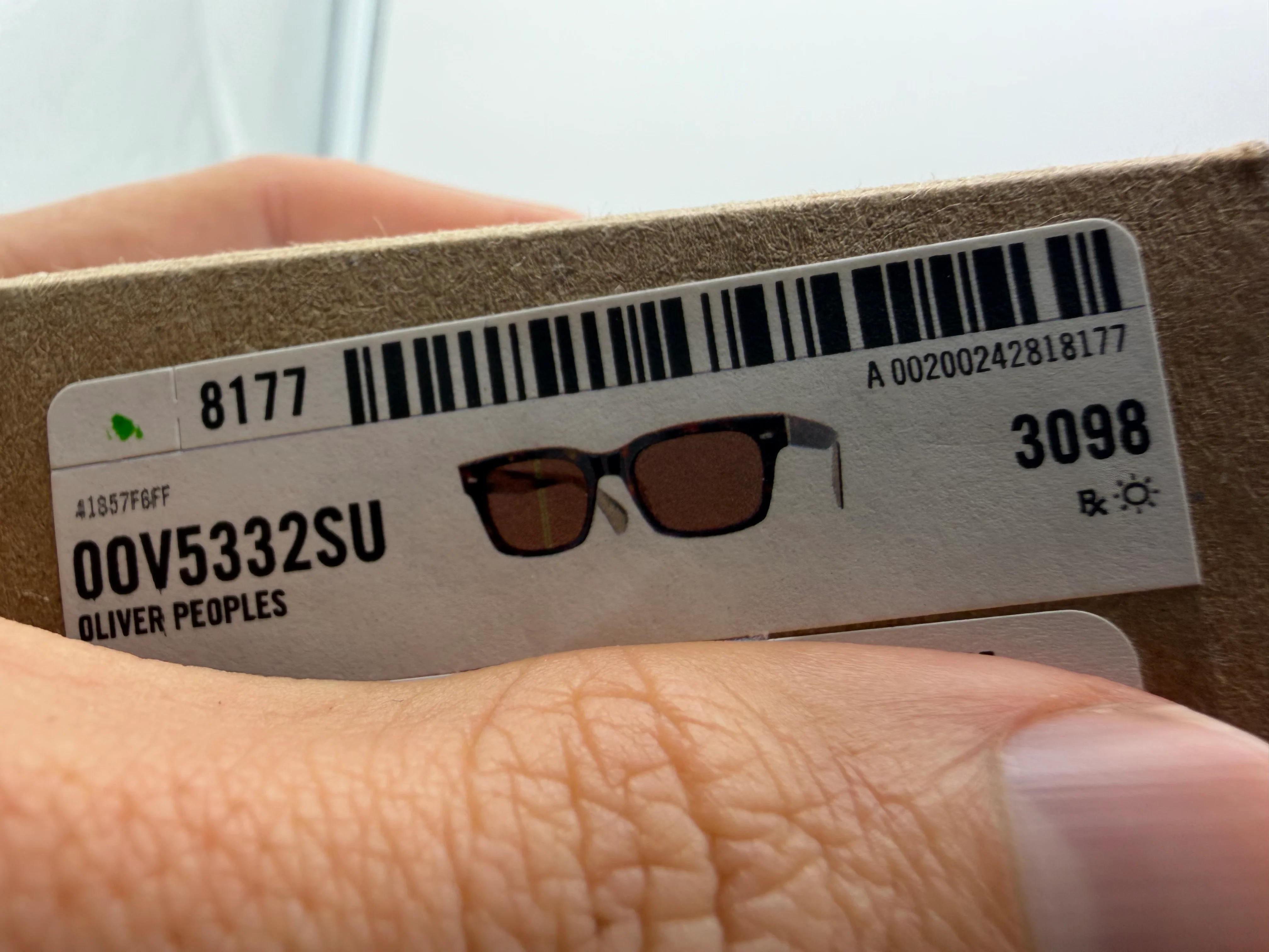 Oliver Peoples RYCE SUN OV 5332 SU 54mm 362 / Horn - Brown Lens Italy Open Box - Image 6