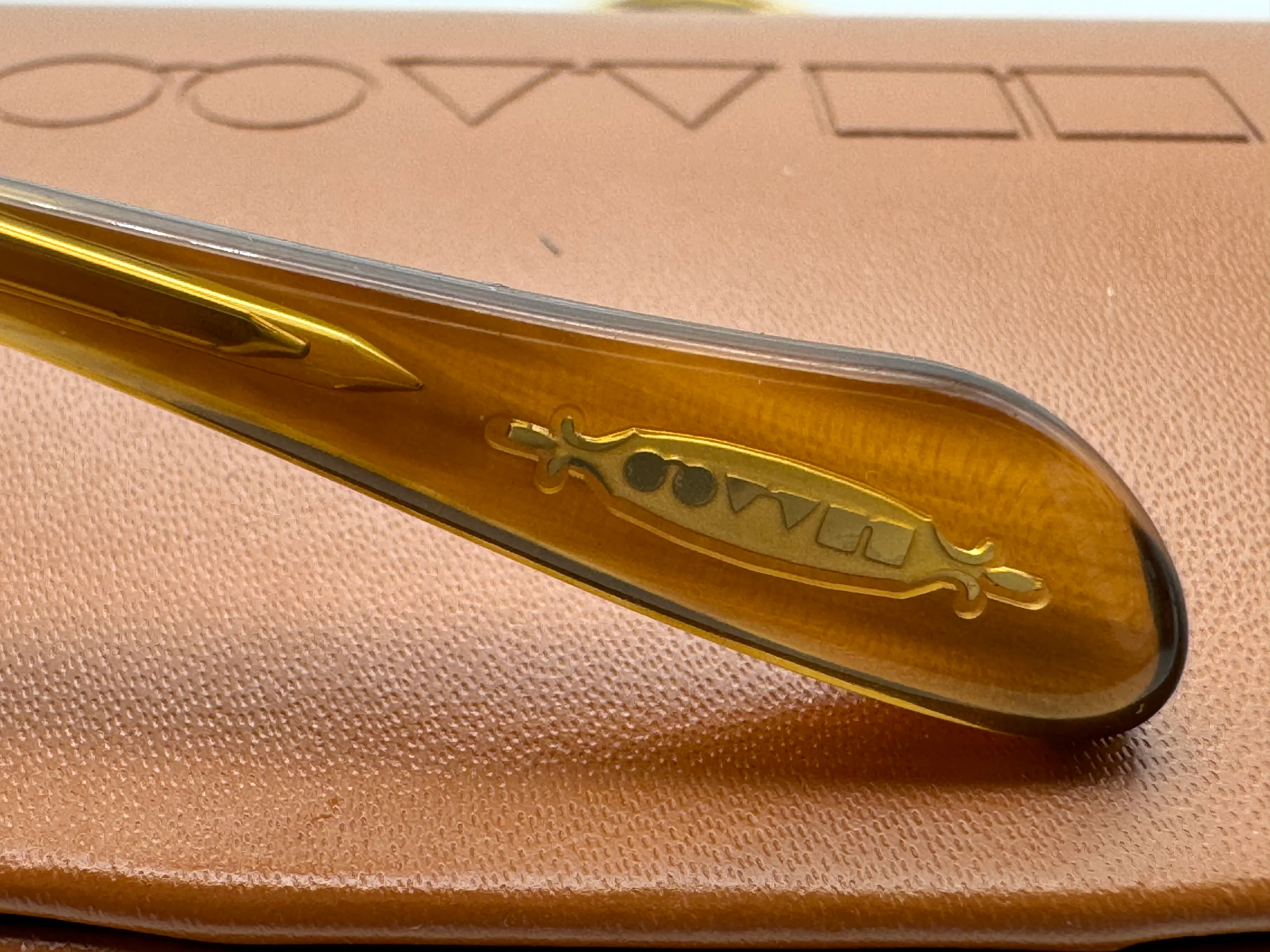 Oliver Peoples Sanford 57mm OV 1130 5132 / R9 VFX Polarized Lens Gold / Java Japan Missing Box - Image 6