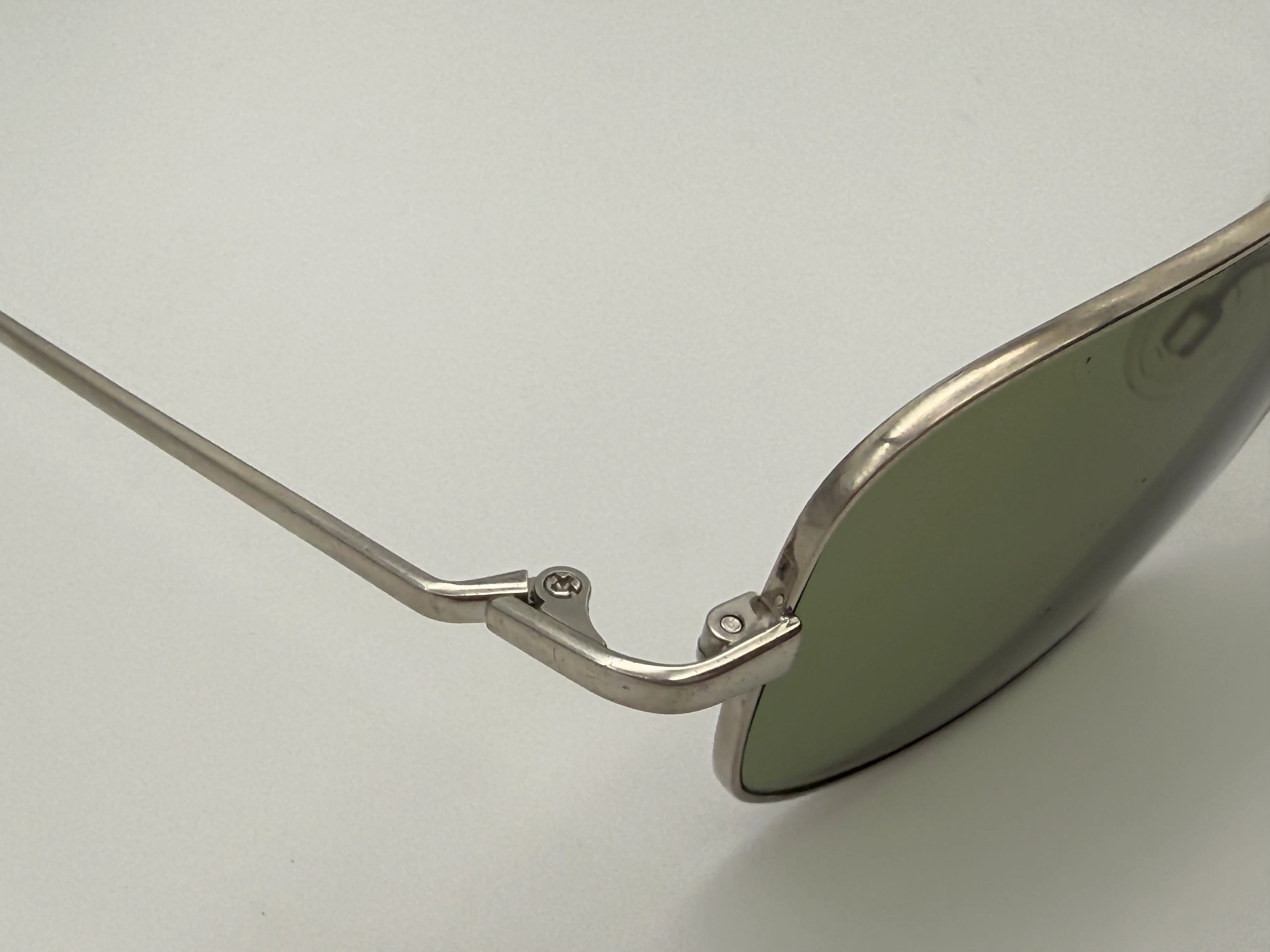 Oliver Peoples Victory 55mm Silver / Green Polarized o X p Polarized Glass Lens Japan Preowned - Image 3