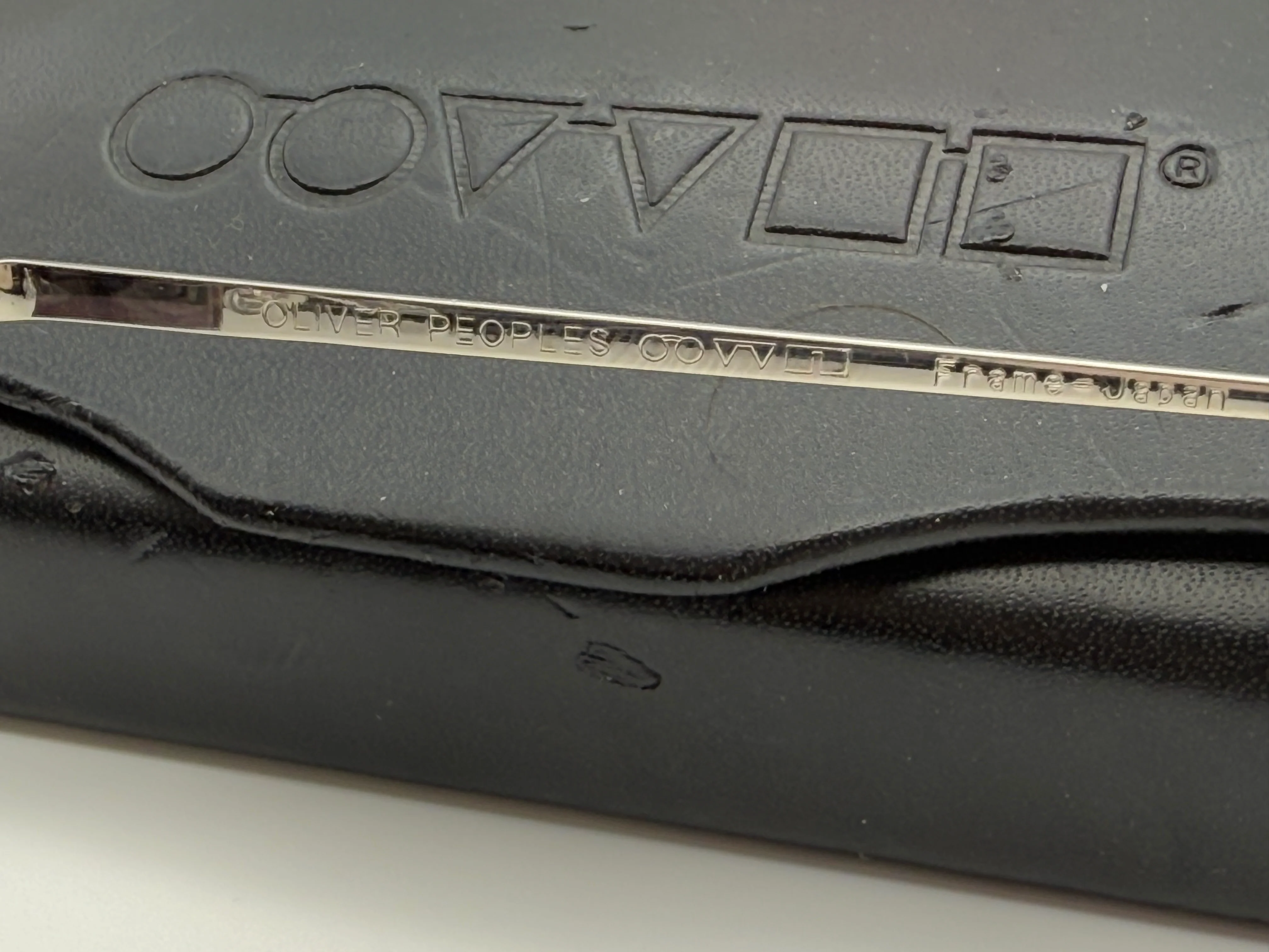 Oliver Peoples Victory 55mm Silver / Purple none-polarized polymer lens Preowned - Image 4