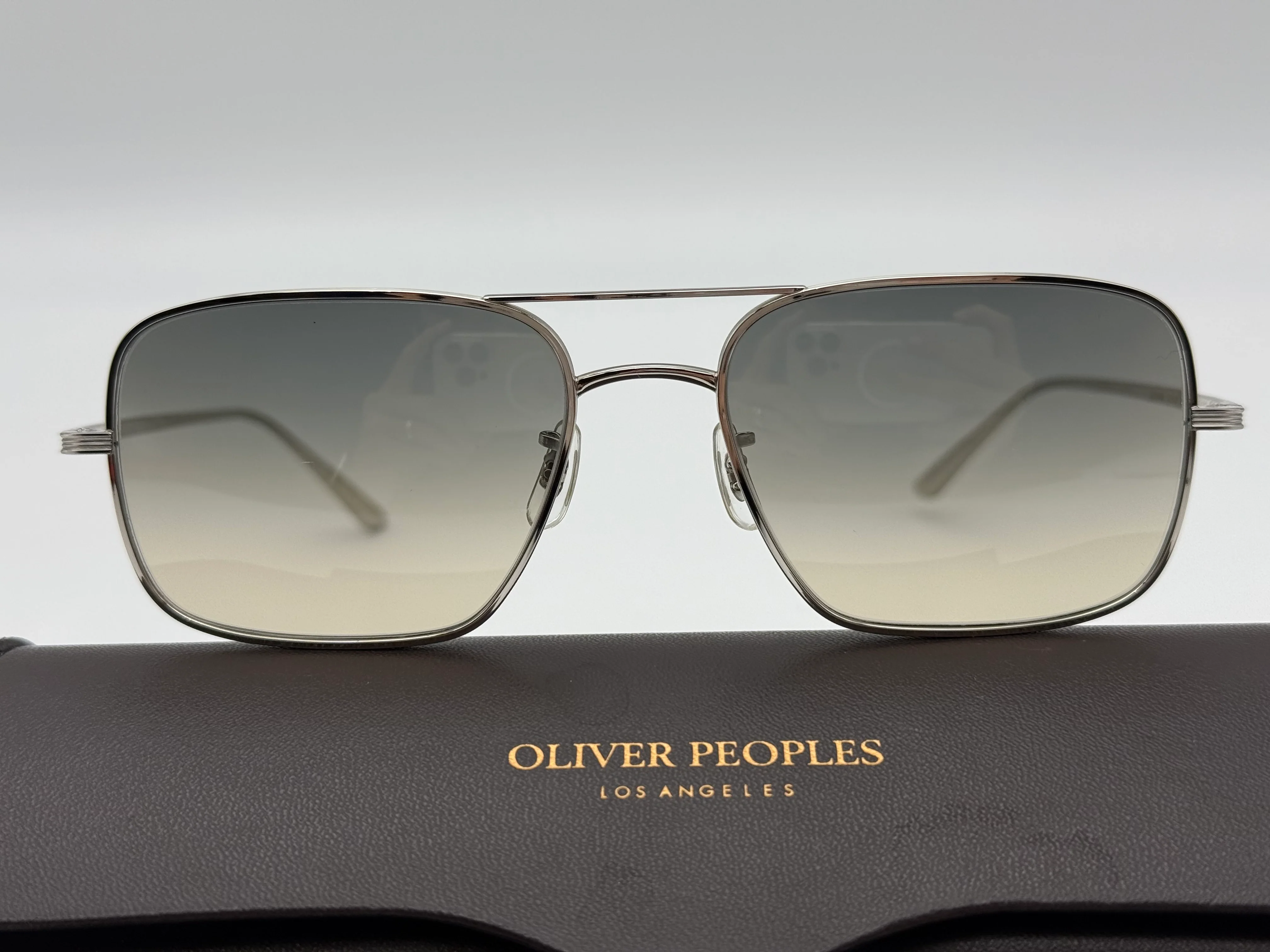 Oliver Peoples Victory The Row LA 54mm Silver Titanium / Shale Gradient Sunglasses OV 1246ST 503632 Japan Preowned - Image 2