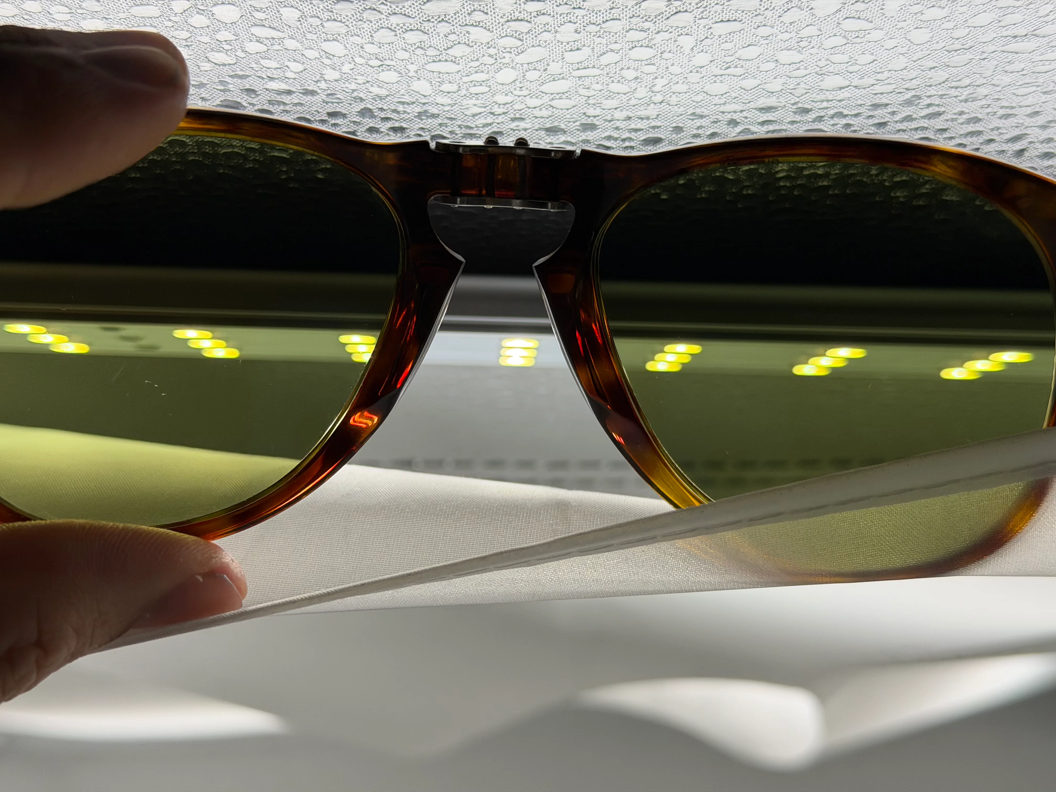 Persol 714 SM 54mm 24/P1 Steve McQueen Folding Havana / polar green Lens Preowned - Image 5
