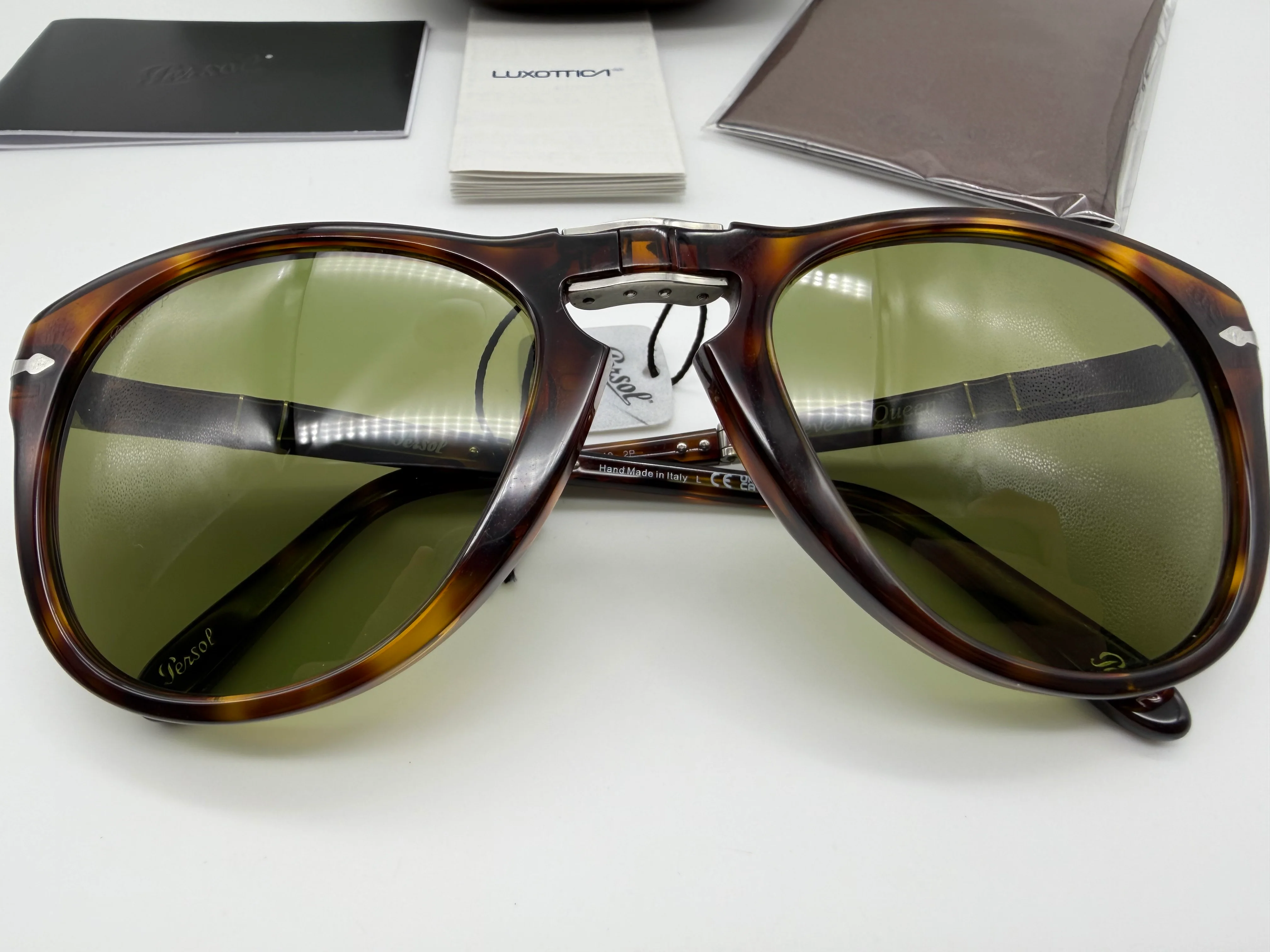 Persol 714 SM 54mm 24/P1 Steve McQueen Folding Havana / polar green Lens Preowned - Image 6