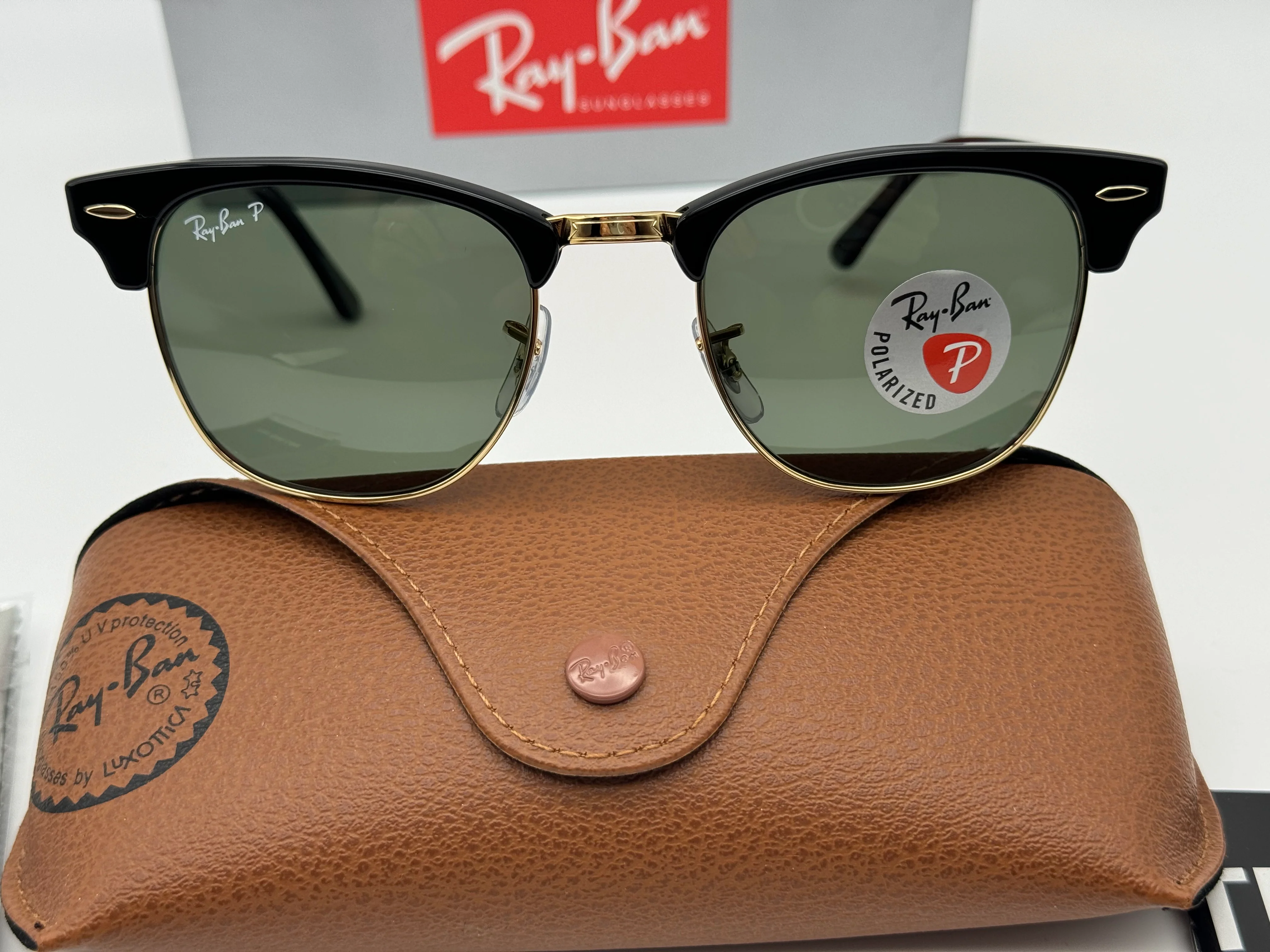 Ray-Ban Clubmaster 51mm Black Gold / G-15 Green Polarized Sunglasses RB3016 901/58 Italy NEW - Image 4
