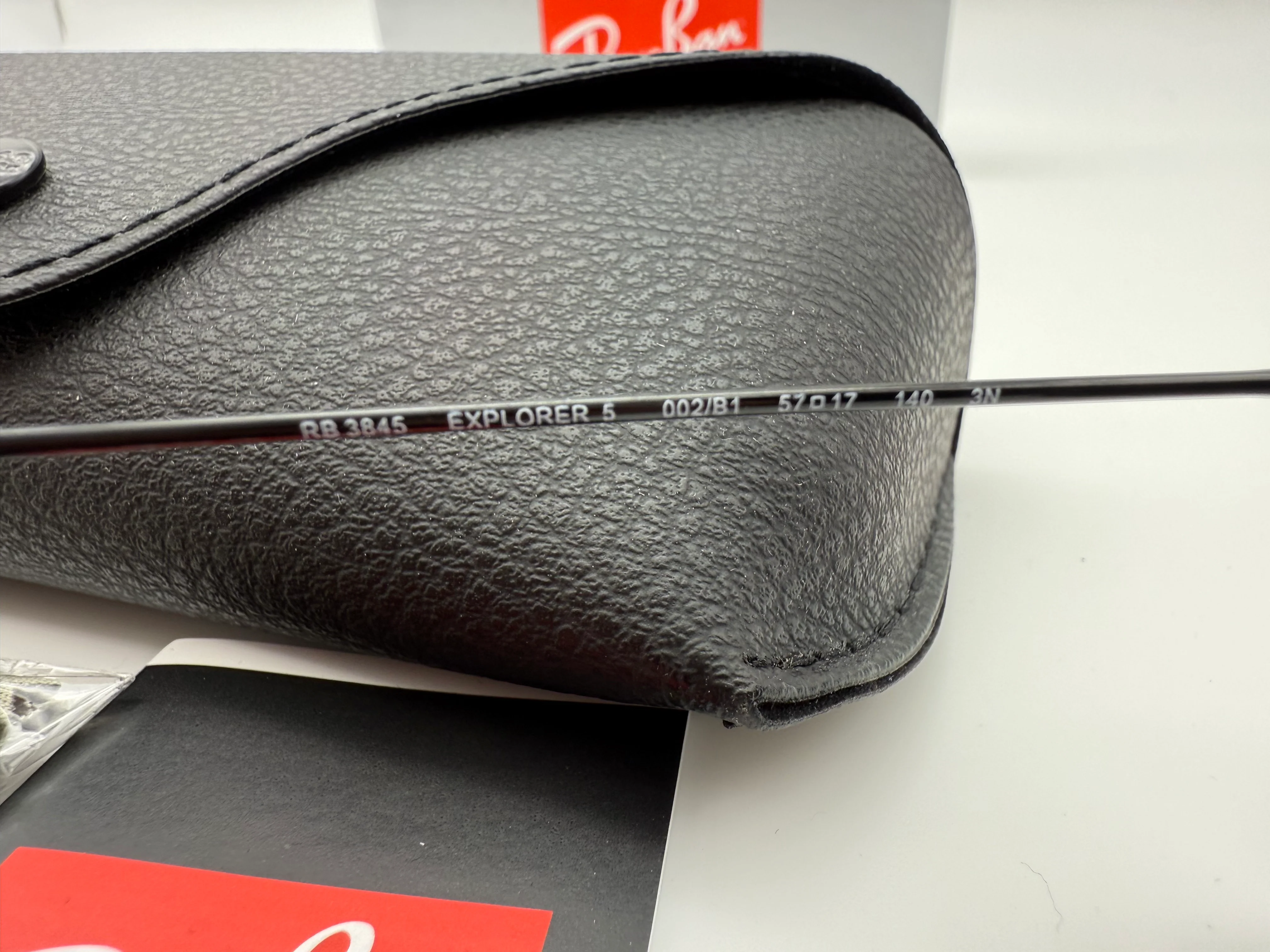Ray-Ban Explorer 5 RB 3845 57mm Black / Dark Gray 002 / B1 NEW - Image 3