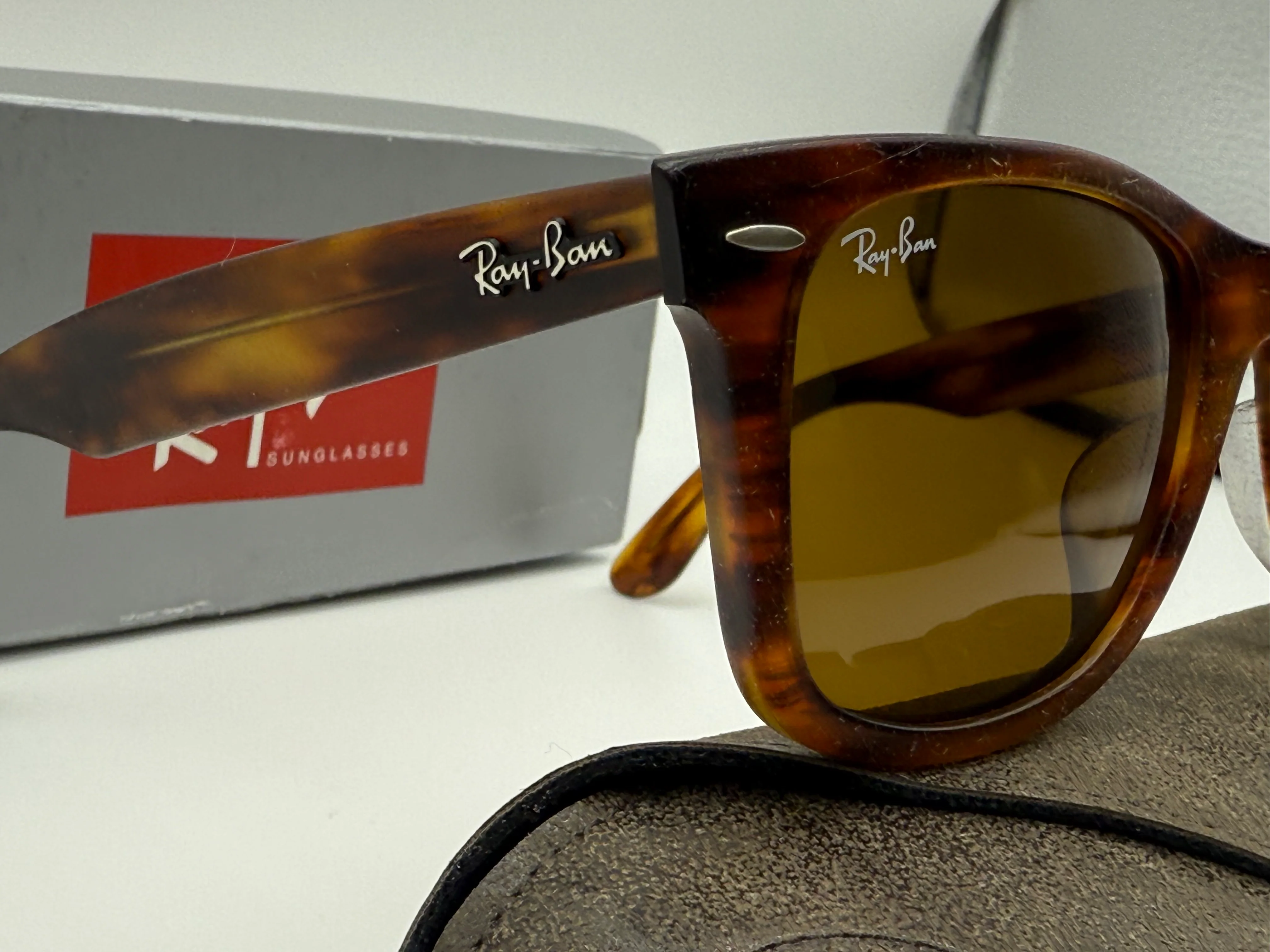 Ray-Ban Original Wayfarer 52mm Distressed Stripped Havana / B 15 Glass Lens RB 2140 F Low Bridge Italy NEW - Image 3