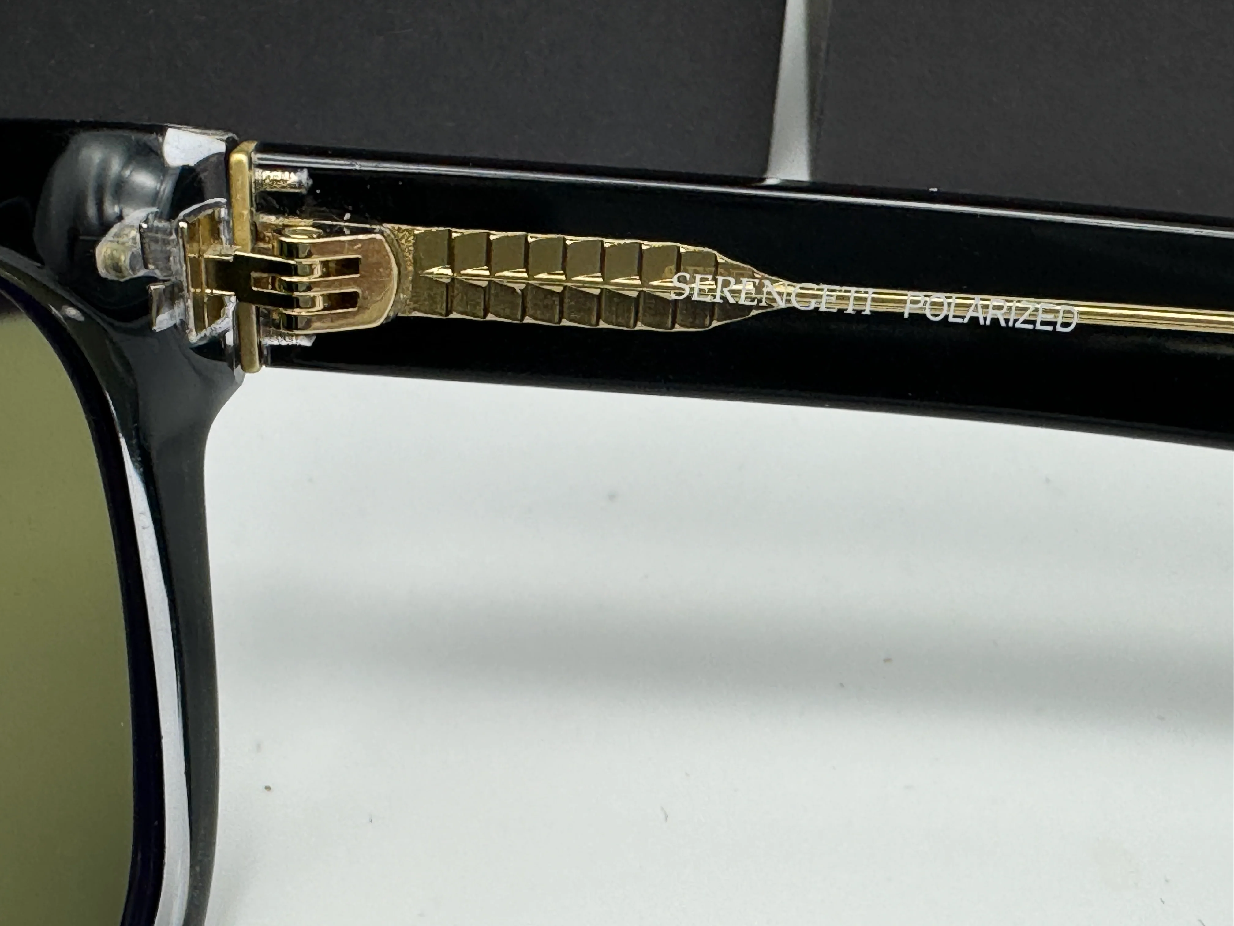 Serengeti FOYT Large 58mm Shiny Black Transparent Polarized 555nm Photochromic SS550003 NEW - Image 6