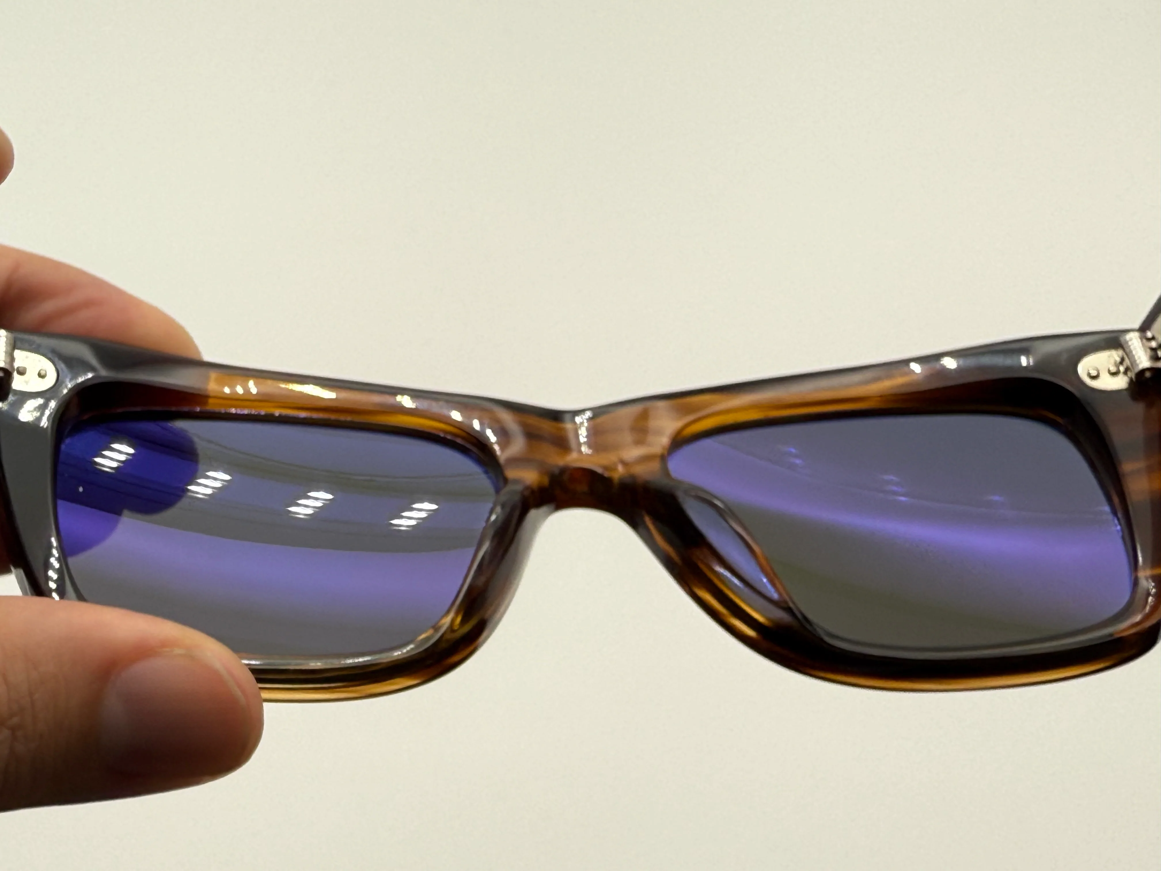 Oliver Peoples Ms. Oliver 51mm OV 5542SU 172452 Tuscany

Tortoise Italy Preowned - Image 14